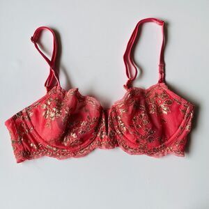 Victorias Secret‎ Dream Angels Unlined Push-Up 32C Padding Foil Lace Bra Coral